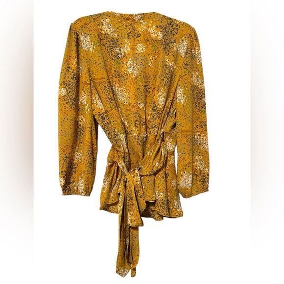 LOFT Mustard Yellow Wrap Top Flutter Sleeve
Elastic Tie Waist Women’s XL - Picture 2 of 7